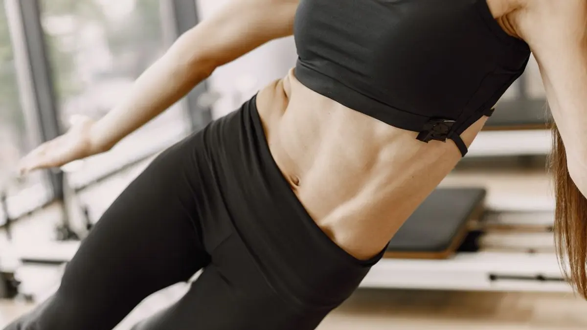 Gainage abdominal : comment bien le faire sans se faire mal au dos